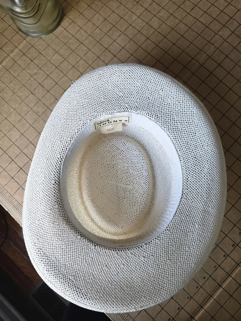 Kangol Design White Woven Sun Hat w/ Colorful Floral Band Vintage Collectible